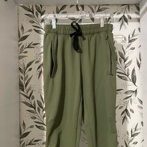 DanceMakers Women’s Sweatpants